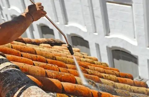 Nettoyage de toitures - Sainte-Croix-Volvestre